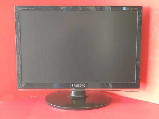 Samsung 20 inch Monitor